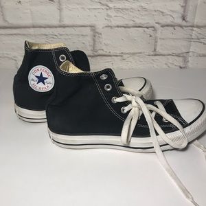 ➡️Converse⬅️ Chuck Taylor. Unisex